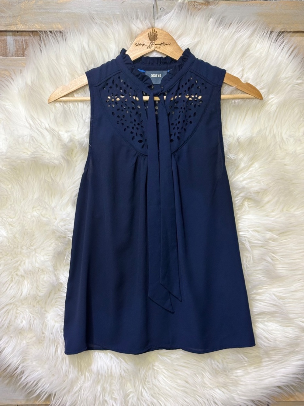 Like New {Maeve · Anthro} Navy Blue Sleeveless Laser Cut Luca Sash Top | 2 ⋅ XS